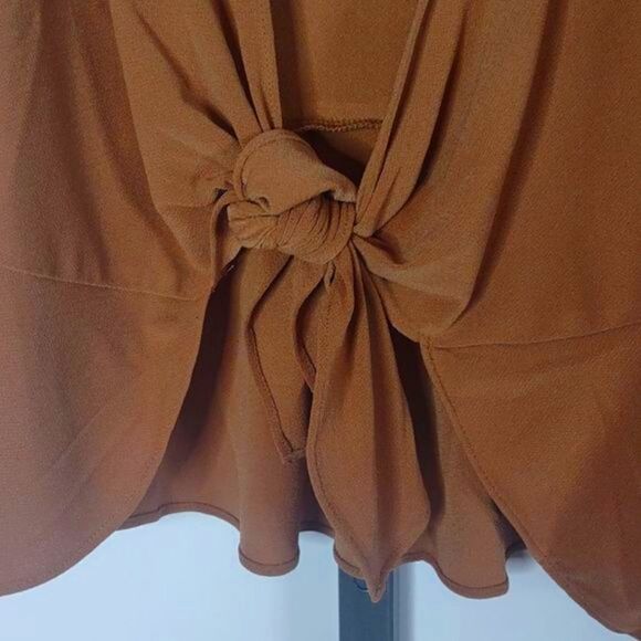 Perceptions Women 1X Carmel Polyester Tie Overblouse - Picture 3 of 9